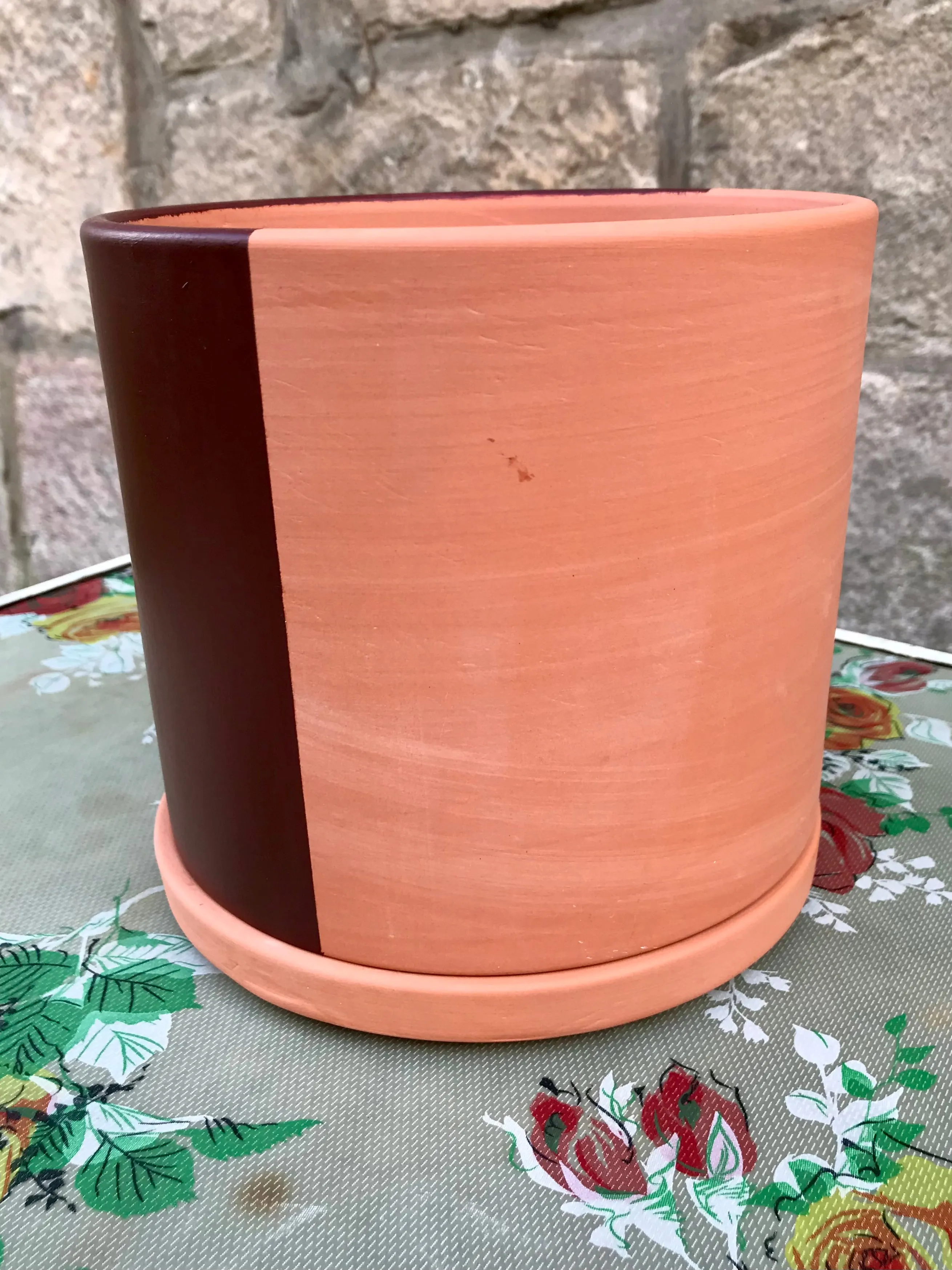 Hand painted contemporary terracotta plant pots in your choice of colours -  indoor